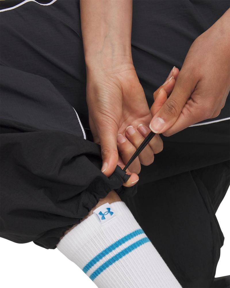 Pantaloni Dama UNSTOPPABLE WOVEN WIND PANT Under Armour 